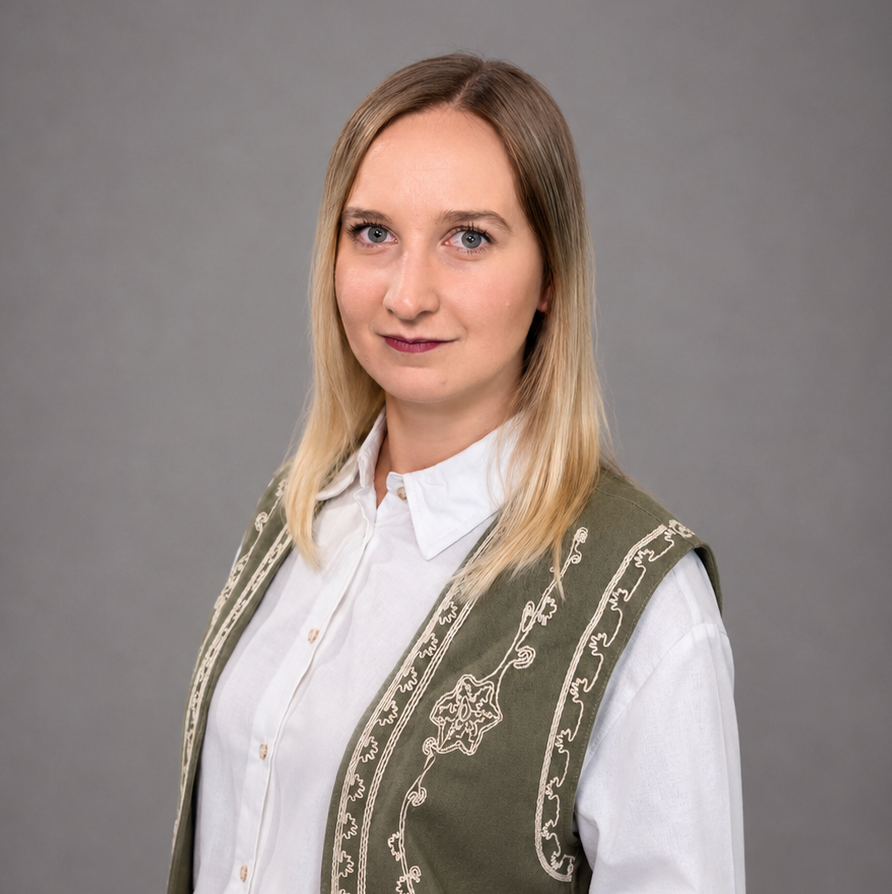 Poland Marta Slowinska-892x894