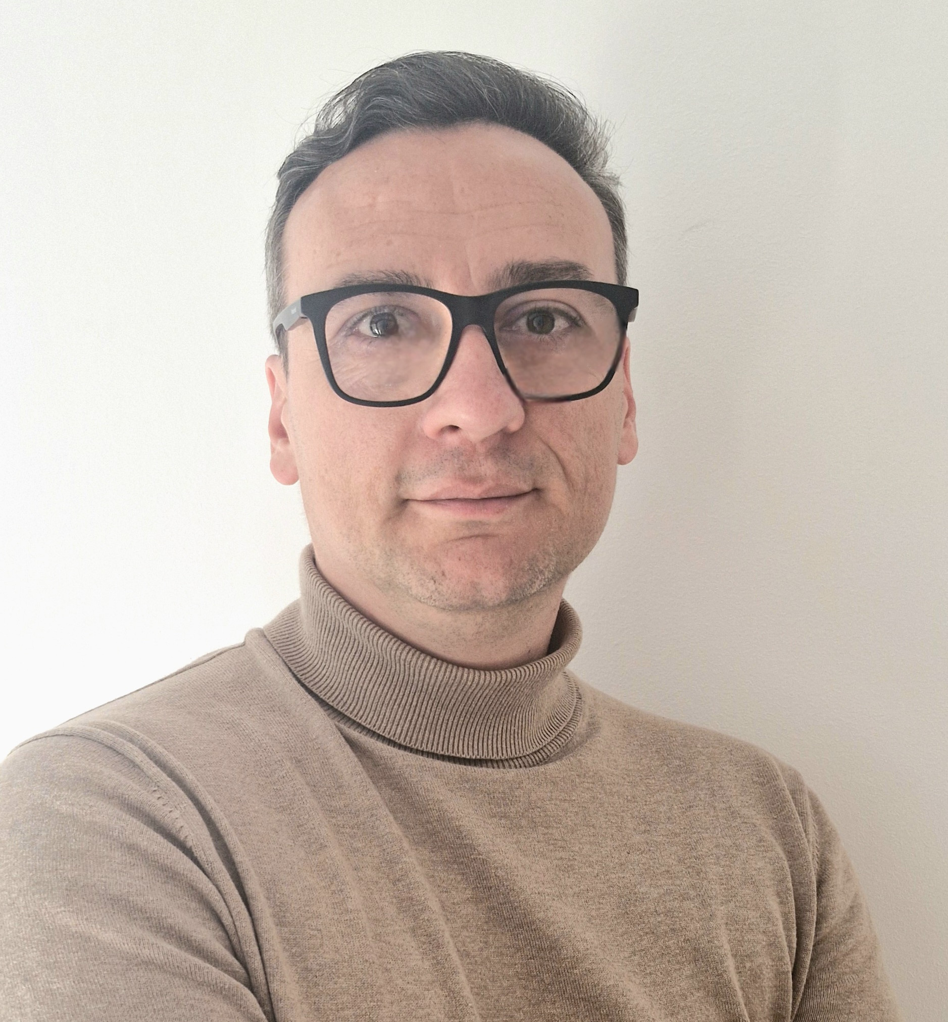 Romania Daniel Chicheanu-1877x2024