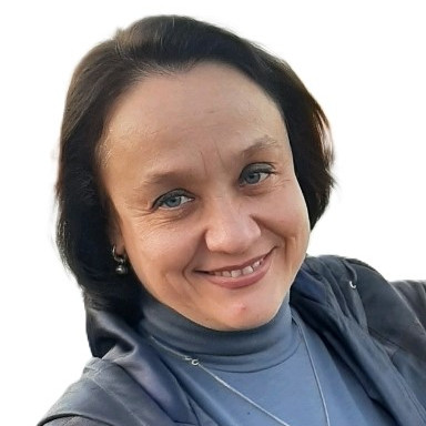Ukraine Olena Krasii-384x384