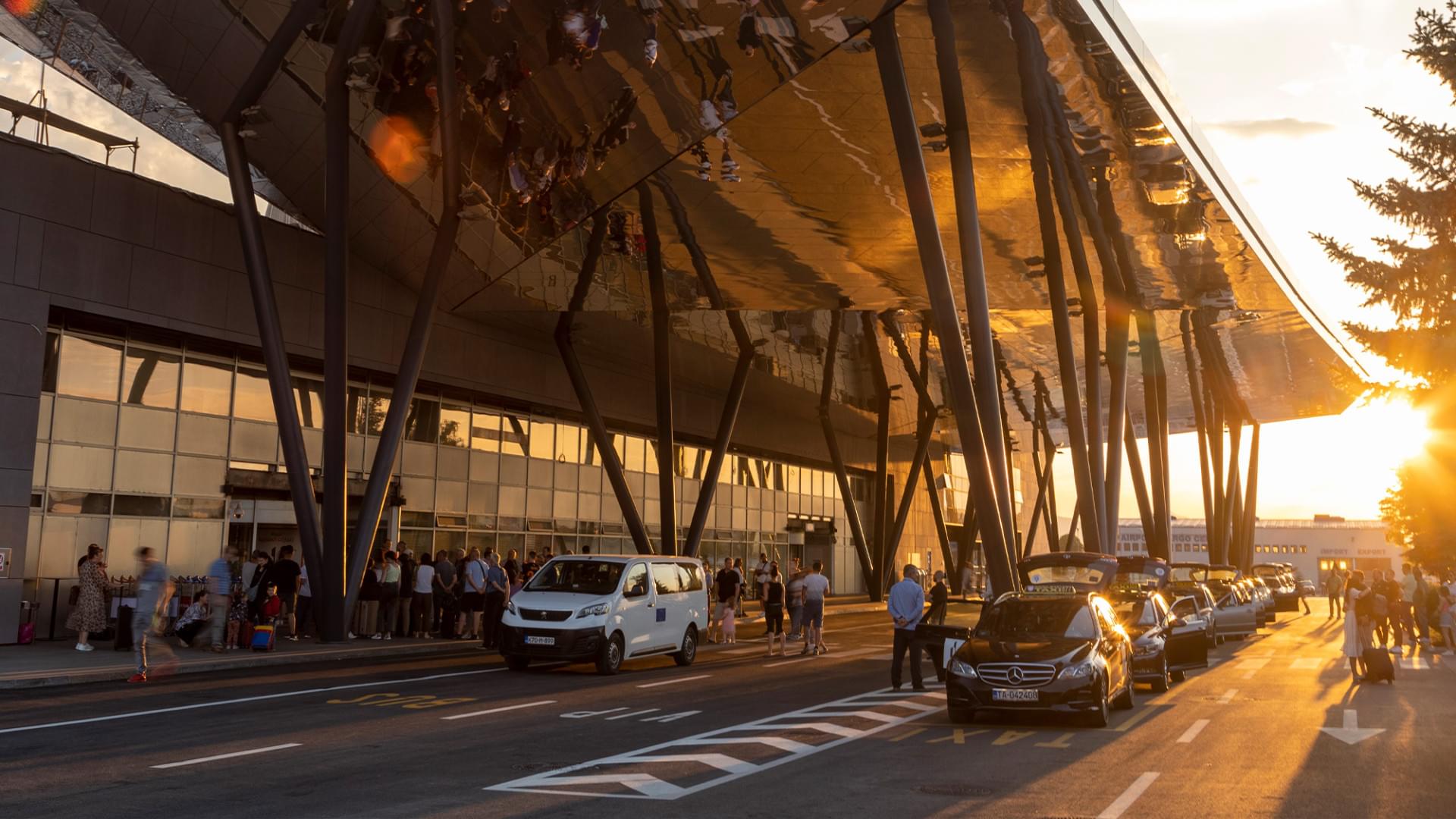 Bosnia Herzegovina_Sarajevo_Air.jpg