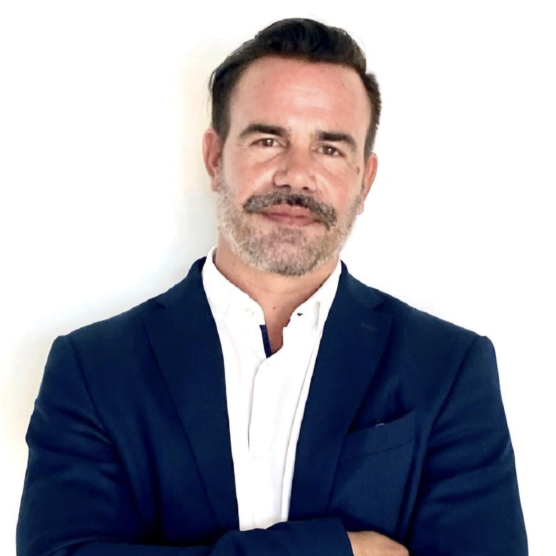 Austria Roman Balog neu-2456x2455